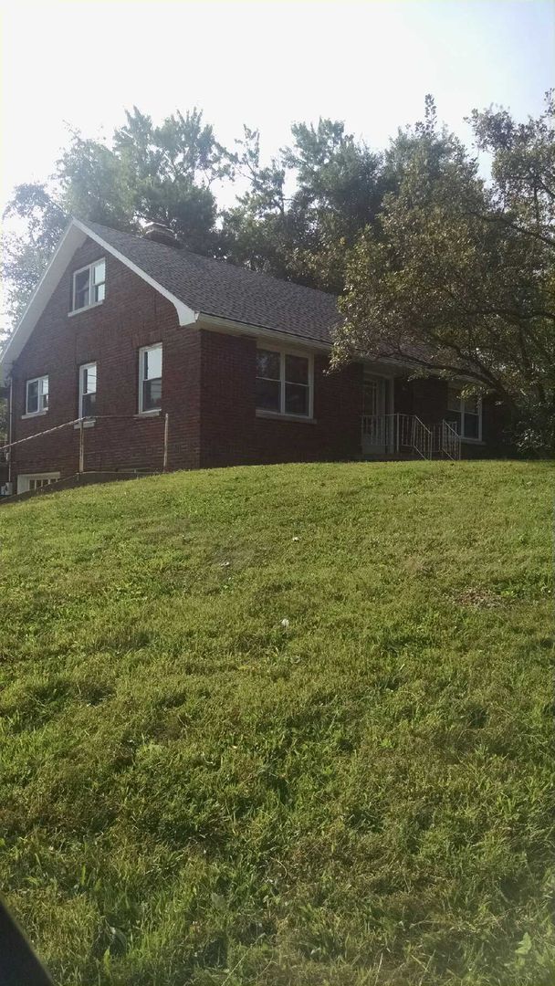 Foto del edificio - 3 bedroom, 1.5 bath Home: A MUST SEE! ONE ...