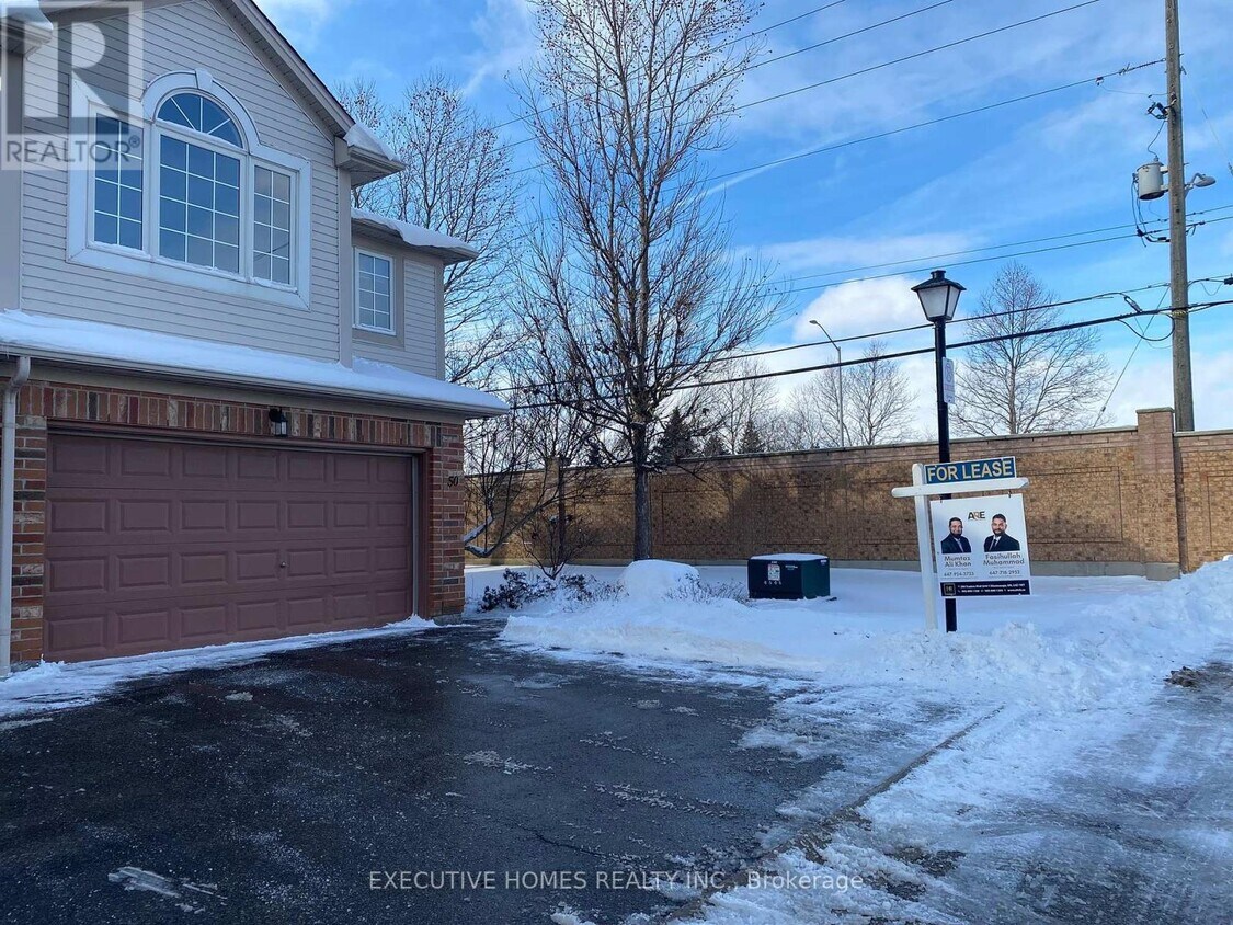 320 Ambleside Dr, London, ON N6G 5H8 House for Rent in London, ON