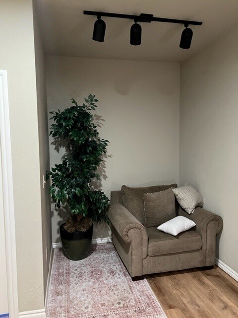 top of stairs can be sitting area or desk area - 531 S Fretz Ave