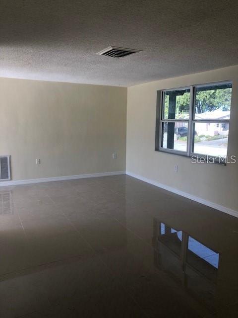 Foto del edificio - 7804 Blackstone Dr