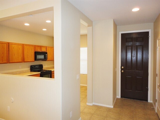 Building Photo - 17254 N 184th Dr