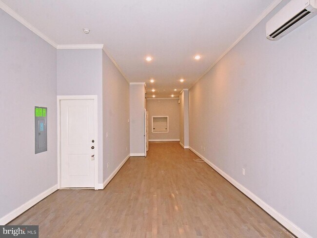 Foto del edificio - 133 E North Ave