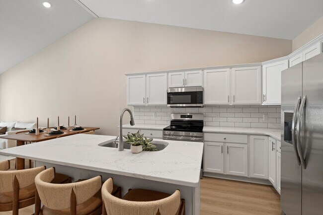 Foto del edificio - Whiteford Woods