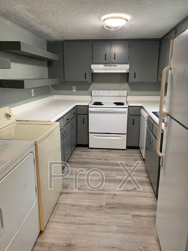 Foto del edificio - 2027-2037 S River St