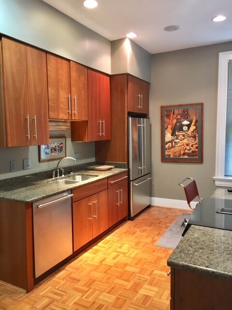 Kitchen-granite & cherry - 1120 Saint Gregory St