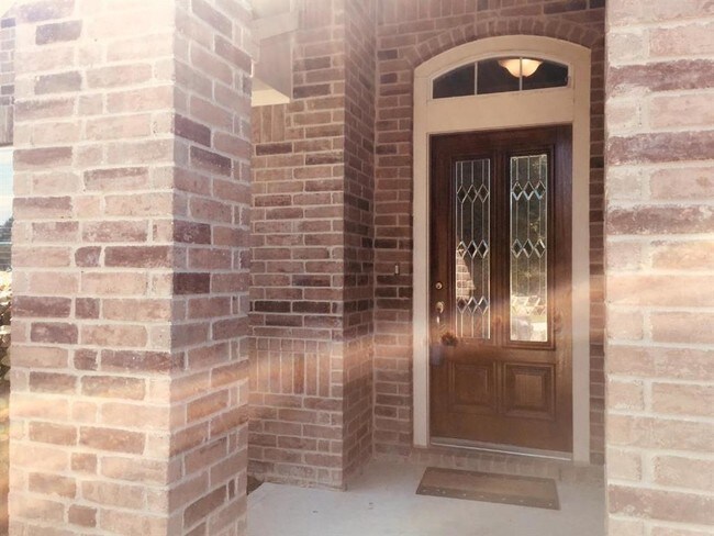 Foto del edificio - 11323 Lakewood Crossing