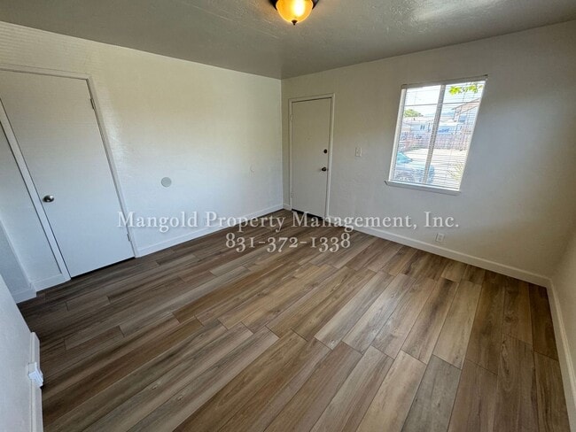 Building Photo - 433ham