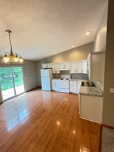 Building Photo - 1024 Donnie Ct