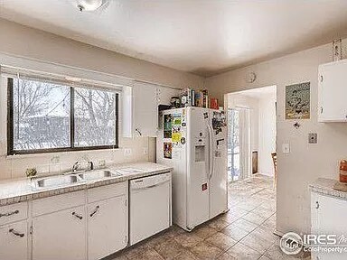 Foto del edificio - 1101 Skyline Dr