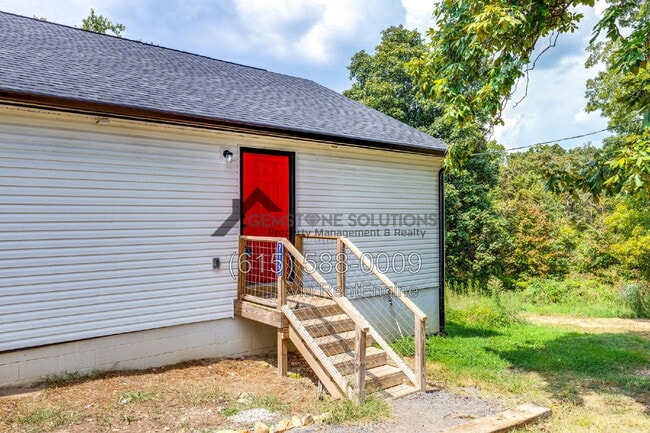 Building Photo - 7123 Tennessee 100