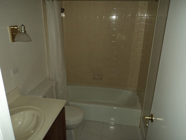 Foto del interior - 5641 W 103rd St