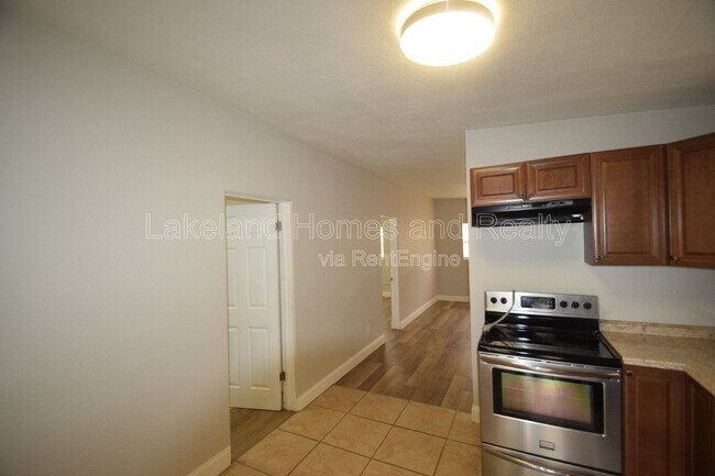 Foto del edificio - 730 26th St NW
