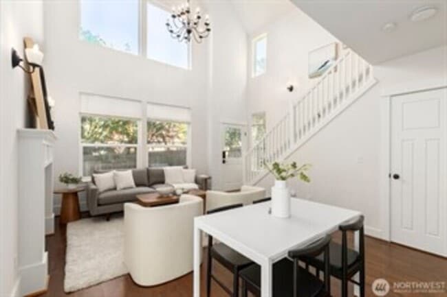 Building Photo - 5257 23rd Ave SW