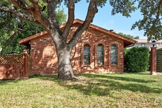 Building Photo - 8102 Ceberry Dr