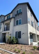 Building Photo - 5954 Catskills Ct