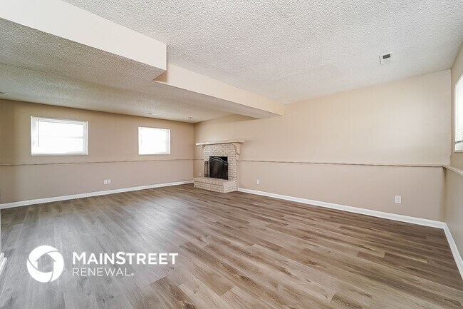 Building Photo - 14531 E Gunnison Pl