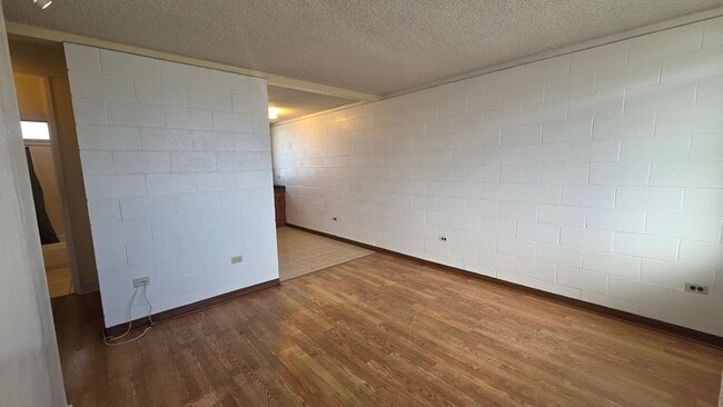 Photo - Pearl Ridge 2 Bedroom at Harbor Vista. Apartment