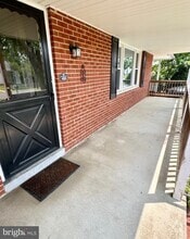 Building Photo - 125 Hillcrest Dr
