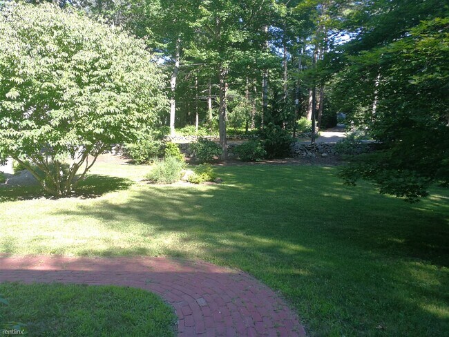 Building Photo - 3 br, 2.5 bath House - 247 Woodland Road