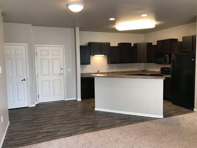 Interior Photo - Crystal Creek Apartments