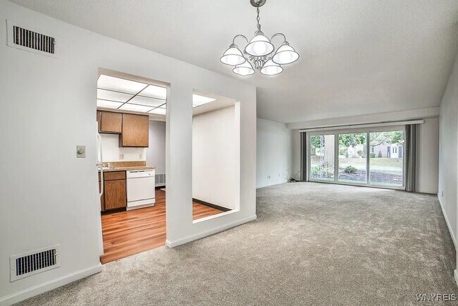 Foto del edificio - 116 Chestnut Ridge Ln