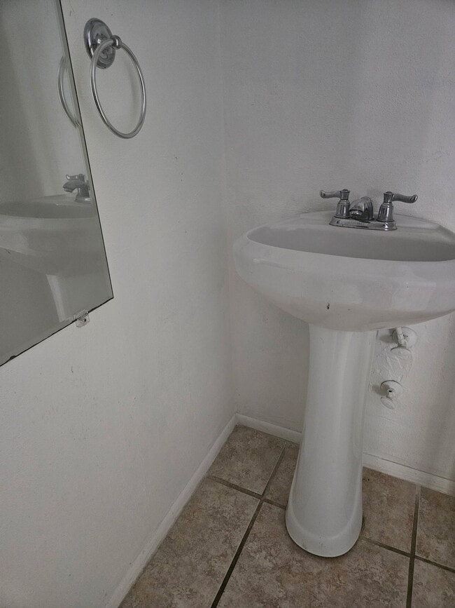 Foto del edificio - 4129 NW 43rd Ter