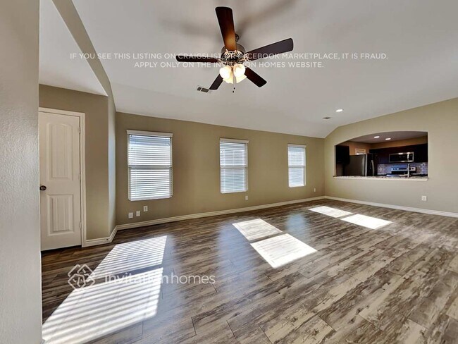 Foto del edificio - 111 E Kirnwood Dr