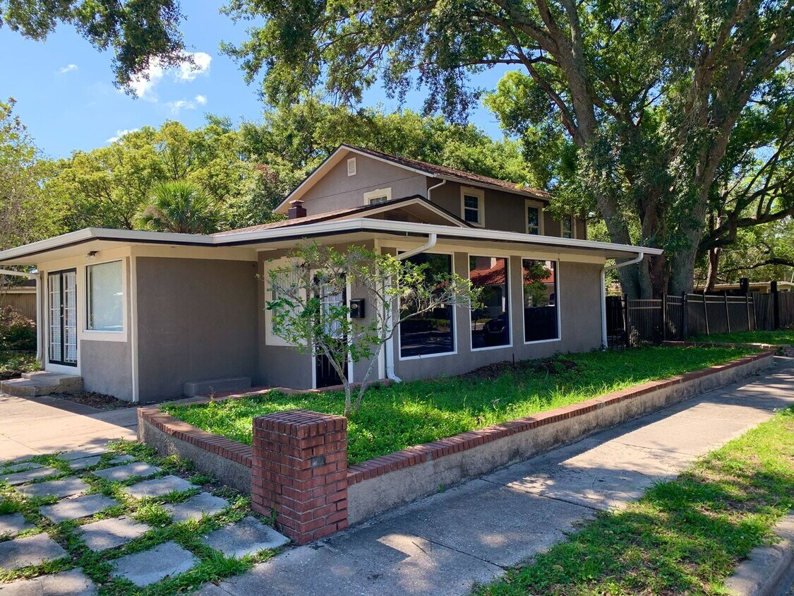 Foto principal - Spacious Winter Park Village area house fo...