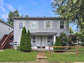 Building Photo - 705 M St