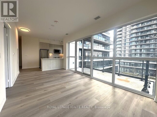 Building Photo - 15 Watergarden Dr