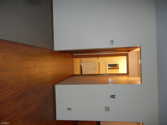 Building Photo - 4340 W Loomis Rd