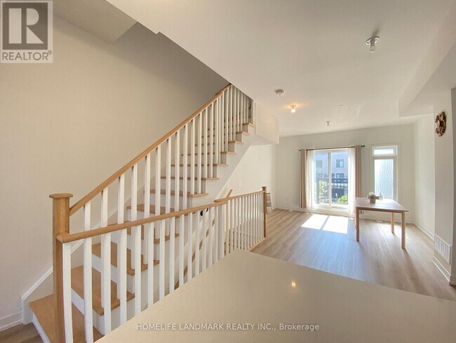 Building Photo - 68B Tisdale Ave