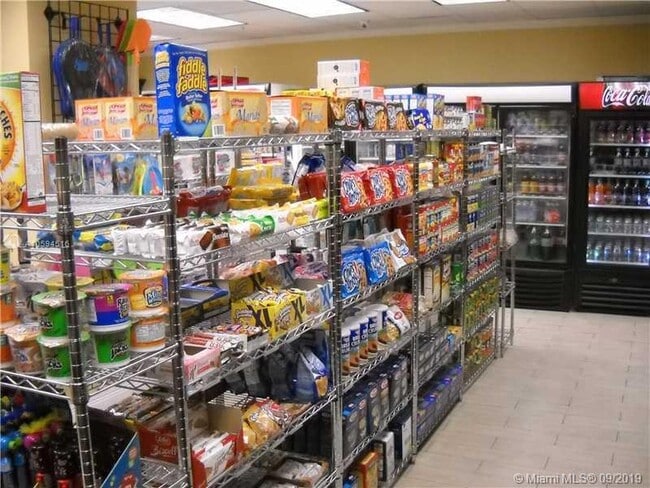 Photo - 3901 S Ocean Dr Apartment