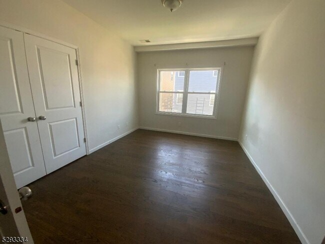Foto del edificio - 209 Oak St
