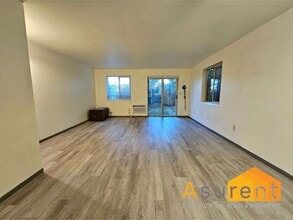 Building Photo - 132 S Mountain Ave