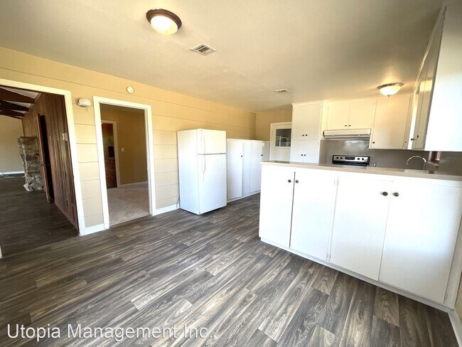 Building Photo - 2 br, 1 bath House - 301 Arnold Way