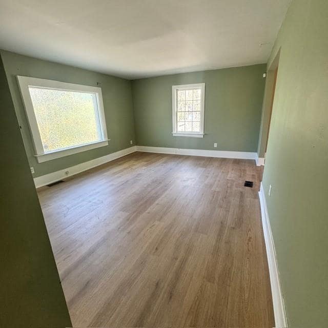 Building Photo - 2344 Ripplewater Dr SE