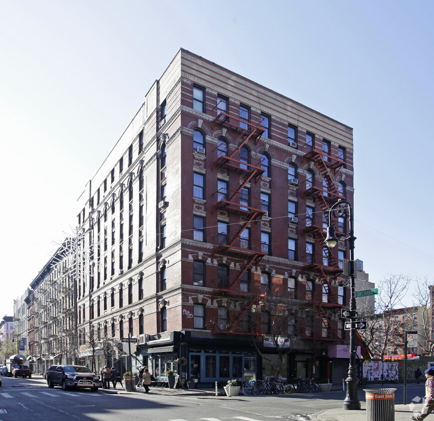 Primary Photo - 259-261 Broome St