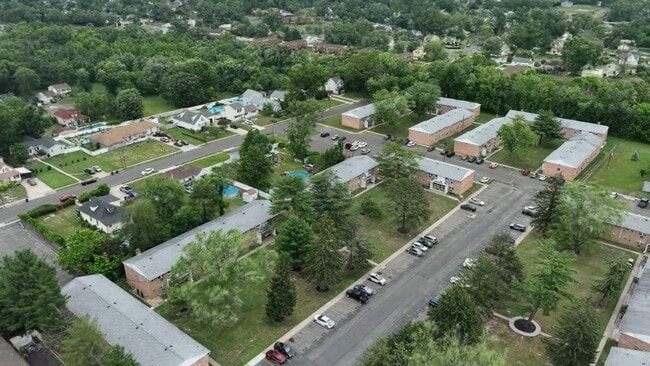  - Hamilton Court Apartments