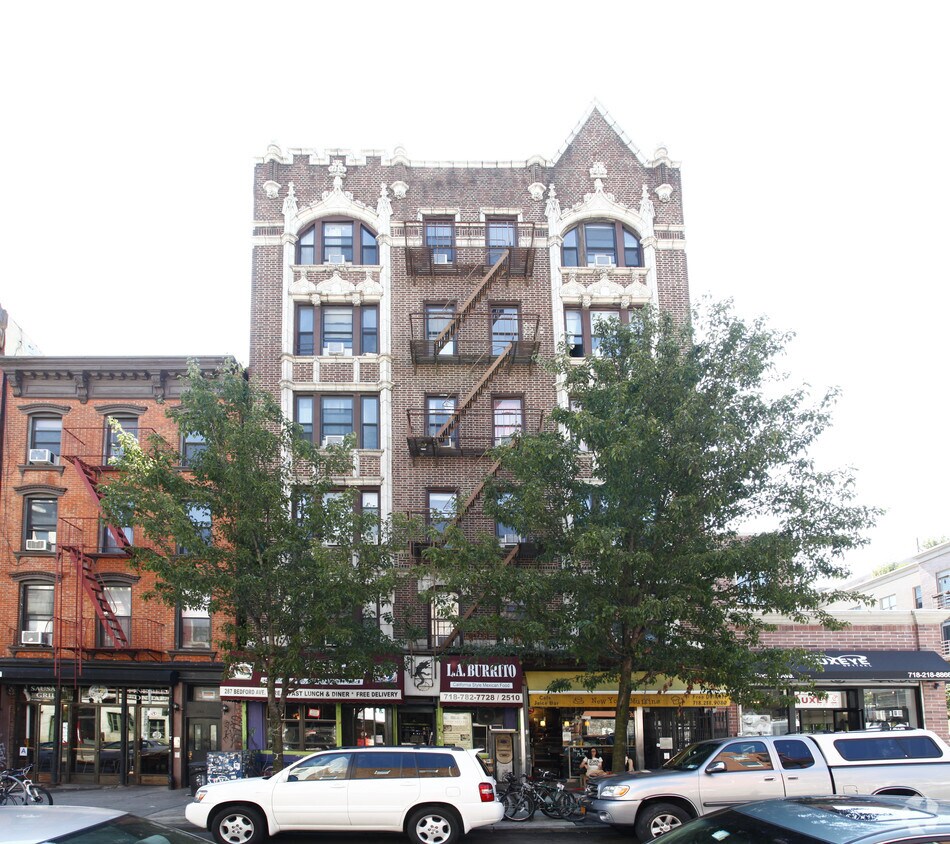 287 Bedford Ave - 287 Bedford Avenue