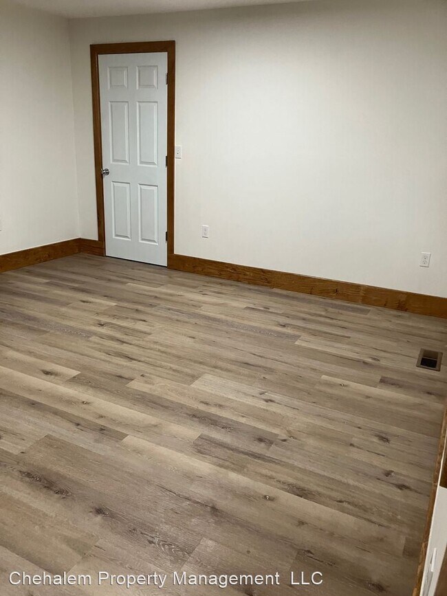 Foto del edificio - 3 br, 2 bath House - 1909 N. Springbrook Rd.