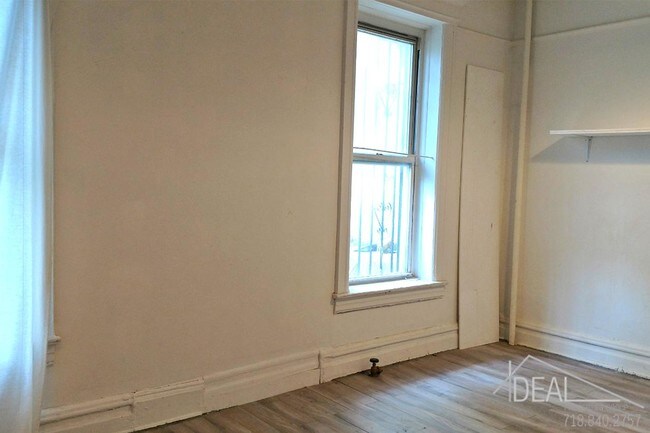 Foto del edificio - 273 20th St