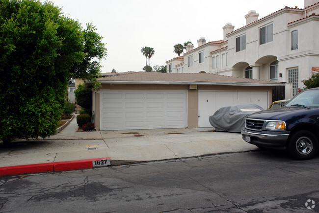 Building Photo - 1627 E Palm Ave