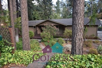 Building Photo - 10959 Henson Way