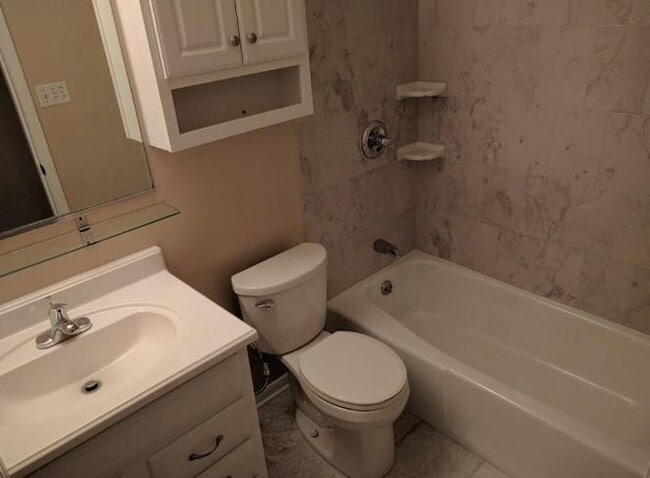 Foto del edificio - 12317 Willow Wild Dr