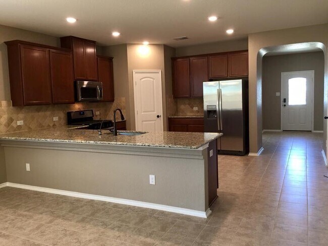 Building Photo - 1609 Bovina Dr