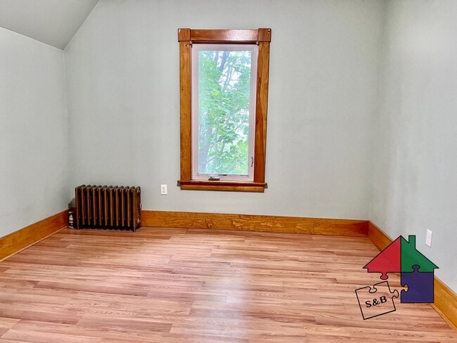 Building Photo - 34 Highland Ave