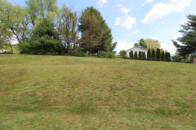 Foto del edificio - 1 bedroom apartment for rent!