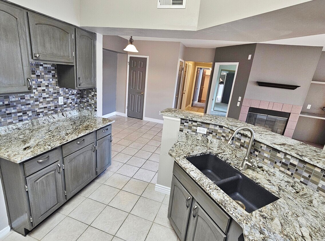 Foto principal - 780 Copper Ln