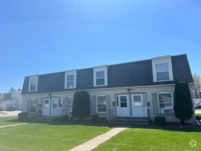 Building Photo - 730 Fairwood Dr